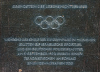 Bilder, Fotos von München Gedenktafel Olympia-Attentat 1972 Gedenktafel Olympia-Attentat 1972 - Gedenktafel Olympia-Attentat 1972 (2011)